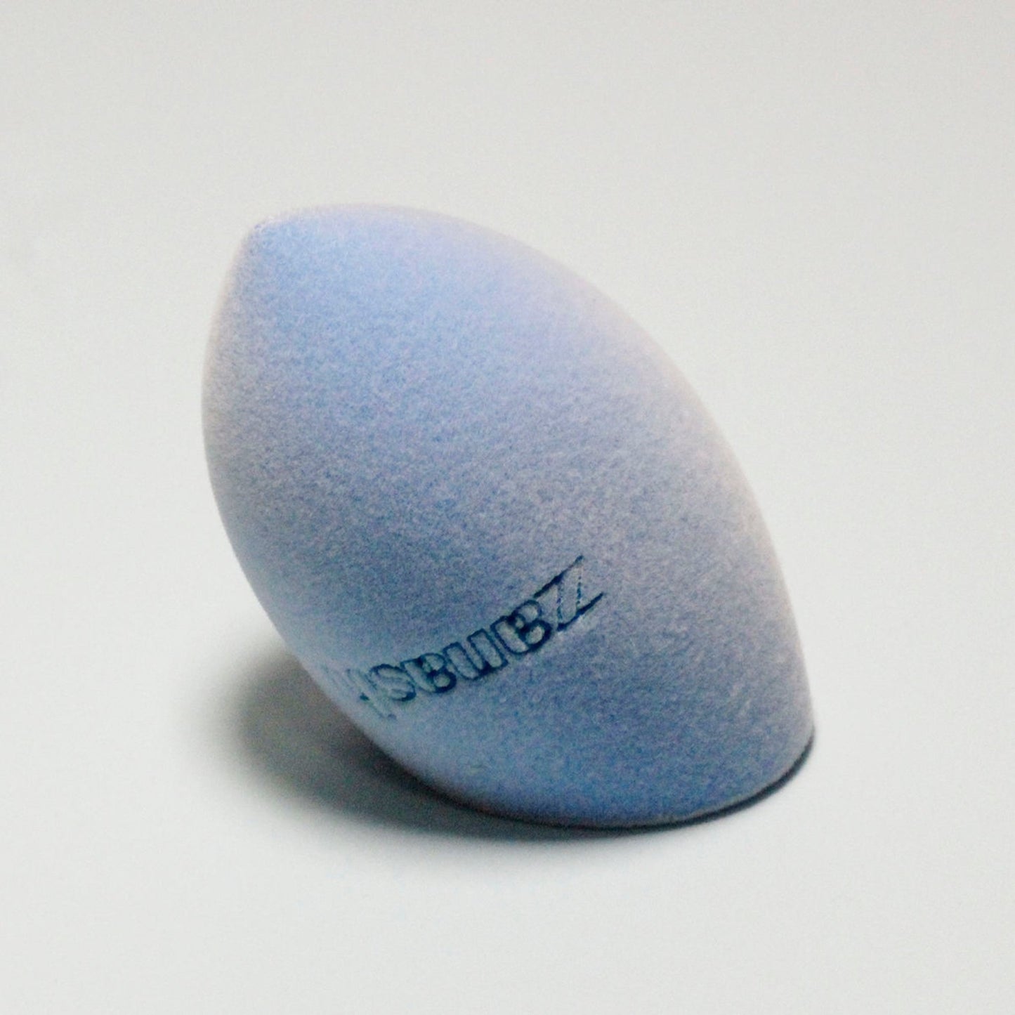 FLAWLESS BASE VELVET BEAUTY BLENDER